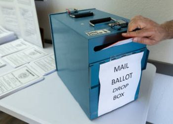 US state mistakenly let hundreds of non-citizens vote