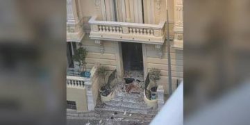 Bombed Ukrainian oligarch could expose Kiev’s corruption – former French spy