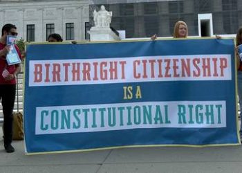 Republican senator backs Trump’s push to limit birthright citizenship