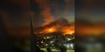 Russian troops advance in last Ukrainian stronghold in Donbass (VIDEO)