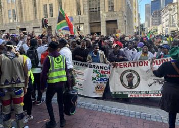 South African police arrest British murder suspect