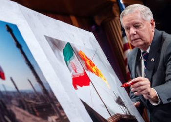 US lawmakers warn against Russia sanctions bill