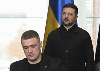 Ukrainian military leadership crisis: Why Zelensky sacked his defense minister