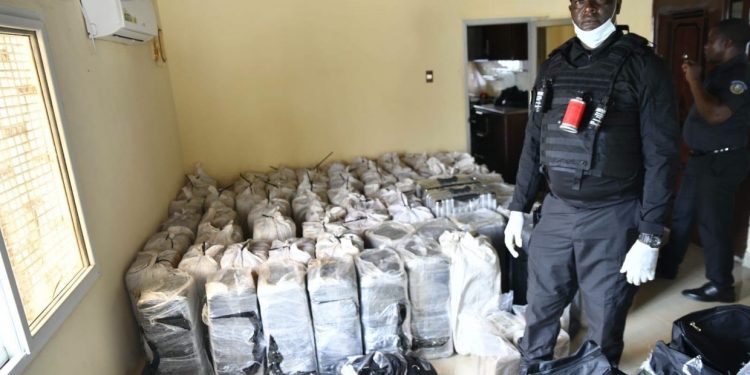 African state makes largest-ever cocaine bust (VIDEO, PHOTOS)