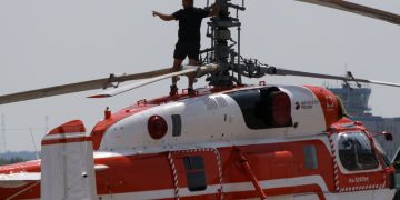 EU sanctions on Russia obstruct fight against raging wildfires