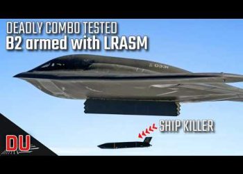 Why B-2 bomber with LRASM could decimate Chinese Navy ?