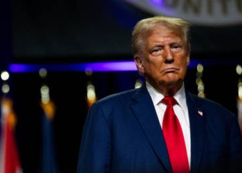 Trump helicopter nearly collides with passenger jet – FAA