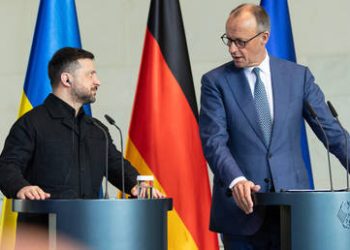 ‘Merz must go’: Thousands protest against German government (VIDEO)