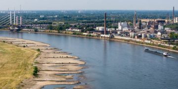 Romania shuts down its only nuclear power plant