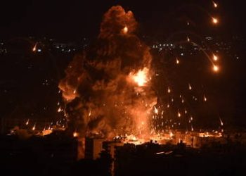 Israeli attacks push Lebanon deeper into economic crisis (VIDEO)