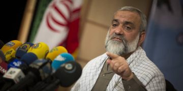 Washington discussing nuclear strike on Iran – former congresswoman