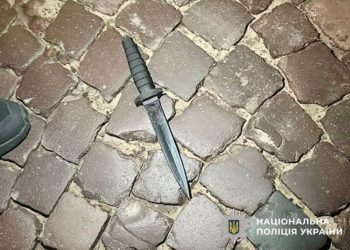 Draft officer fatally stabbed in Ukraine (VIDEO)