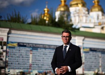 London doubles down, Meta hides the evidence, surprise visitors in Moscow: RT stories that shaped the week