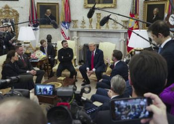 You still don’t have the cards: Is Zelensky still bringing a bluff to Trump?