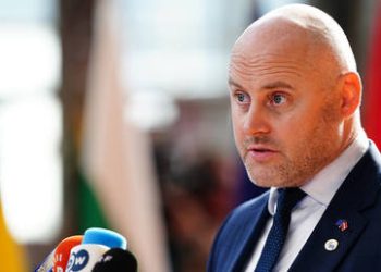 Estonian defense minister quits after wasting €70 million on faulty shells for Ukraine