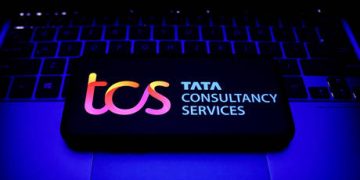Indian IT firm to build $7.4 bn data center campus for AI training