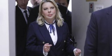 Netanyahu’s wife targets opposition politician with conspiracy claim