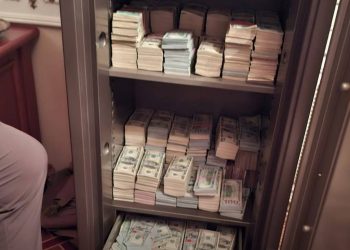 Anti-corruption probe hit Ukraine prosecutor general’s office