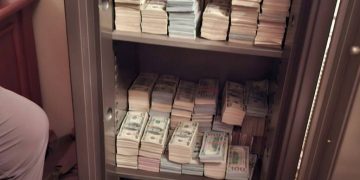 Anti-corruption probe hit Ukraine prosecutor general’s office