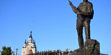 Tokyo fumes over new WWII monument erected in Russia (PHOTOS)