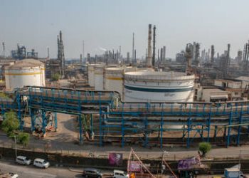 Saudi Arabia cuts off October oil supplies to Europe – Bloomberg