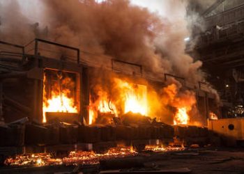 Ukraine’s biggest steelmaker halts production