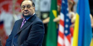 EU court strikes down sanctions extension against former Russian senator
