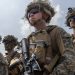 Iranian women take up arms amid US threats (VIDEO)
