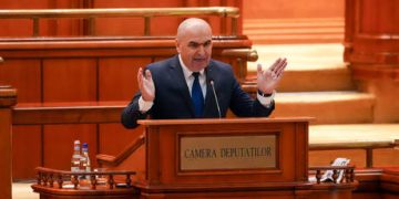 Trump fires ambassador after alleged coup threats against Greece