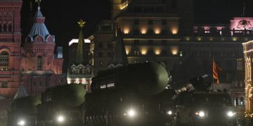 Kremlin responds to French ballistic missile launch