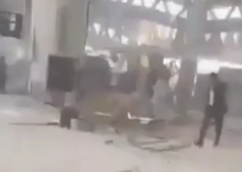 Missile alert interrupts Saudi minister mid-speech (VIDEO)