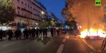 US will ‘burn’ like France if Democrats win – Trump (VIDEO)
